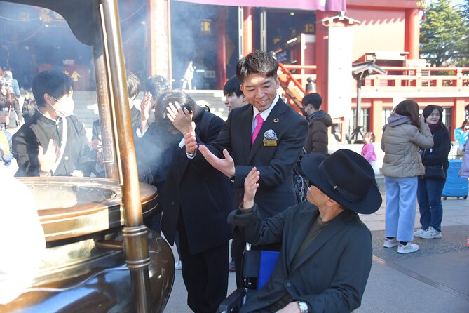 Full Day Private Tokyo Tour for Wheelchair Users - Daikanyama and Nakameguro to finish the day