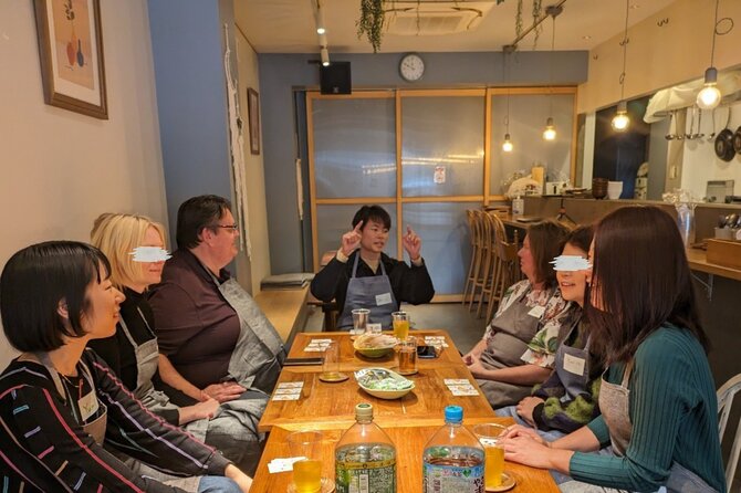 Giant Sushi Cooking Class: Make a 1.5m Sushi Roll in Tokyo - Key points at a glance