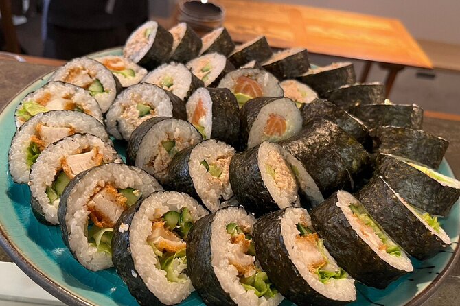 Giant Sushi Cooking Class: Make a 1.5m Sushi Roll in Tokyo - Snacks, conversation and Japanese social games