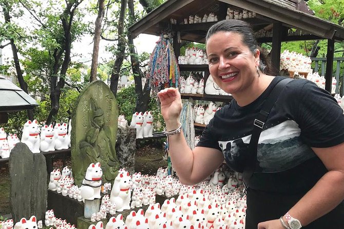 Gotokuji and Setagaya Walking Tour: Home of the Lucky Cat Statue - Gotokuji Station begins the local Tokyo experience