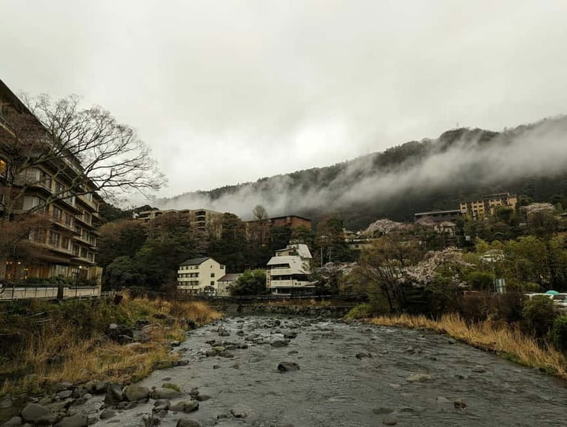Hakone: Self Guided Trip to Mt. Fuji // Made by Local Guides - Moto Hakone, a good first taste of the area