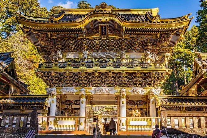 Harajuku Highlights: Where Tradition Meets Tokyo Pop - What the Guide Adds to the Morning