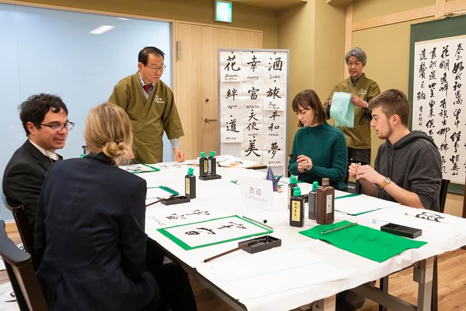 Japanese Calligraphy Experience - A cultural activity that does not take all day