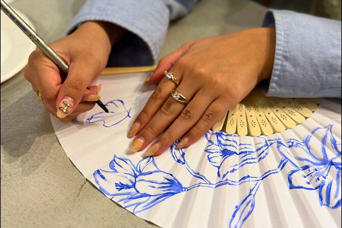Japanese Fan Painting Workshop ~ in a Tokyo Flower Shop - Key points to know