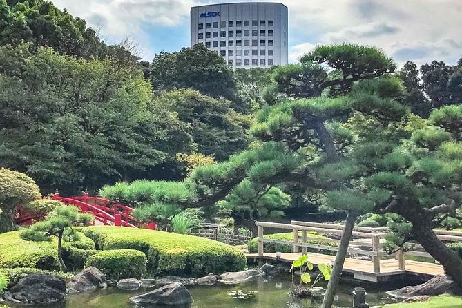 Japanese Garden & Western Architecture: Akasaka exploration tour - Why Akasaka makes a fine break from central Tokyo