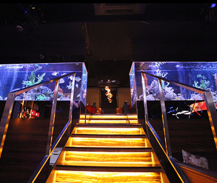 Kabukicho, Shinjuku: experiencing Japanese Host Club - Finding Gofuku Building at 20:00 or 21:30