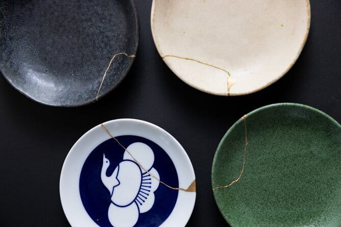 Kintsugi Workshop Class in Shibuya, Tokyo with mon cadeau - Why Kintsugi Makes a Good Tokyo Workshop