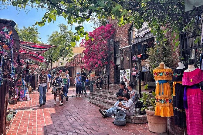 LA Little Tokyo to Olvera St Smartphone (App/GPS) Walking Tour - A compact walk through three sides of Los Angeles