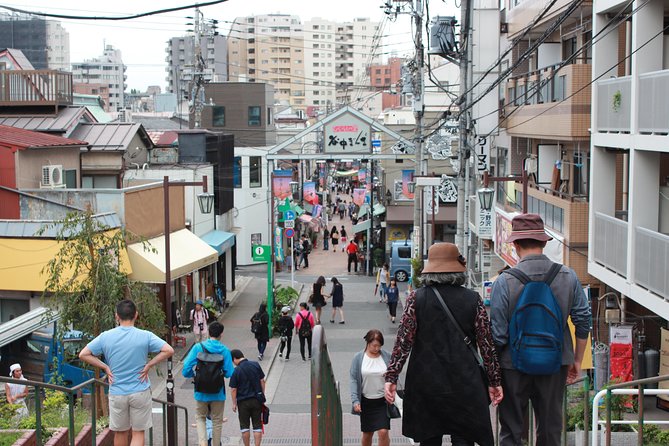 Let's experience calligraphy in YANAKA, Taito-ku, TOKYO !! - A welcoming class for children and first-timers
