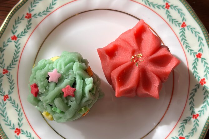 Let's make Wagashi at private home in Yokohama, suburban Tokyo - What making wagashi in a home is really like
