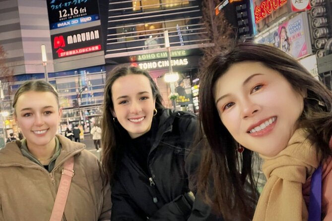 Licensed Guide Shinjuku Dramatic Tour (Tokyo) - Godzilla Road and the Hourly Roar