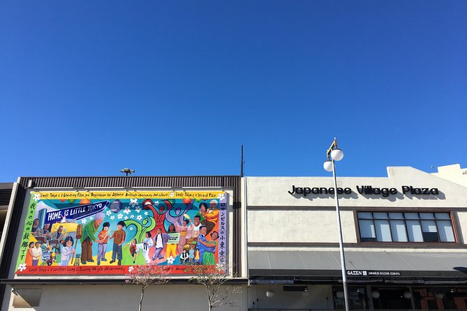 Los Angeles Chinatown and Little Tokyo Walking Tour - Starting among Chinatown’s gates and plazas