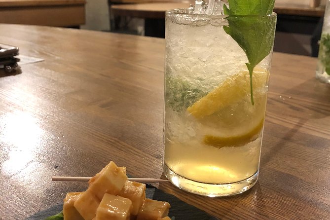 Luxury Tokyo Sake, Cocktail, Whisky and Pairing Tour - Nine dishes make the drinks easier to enjoy