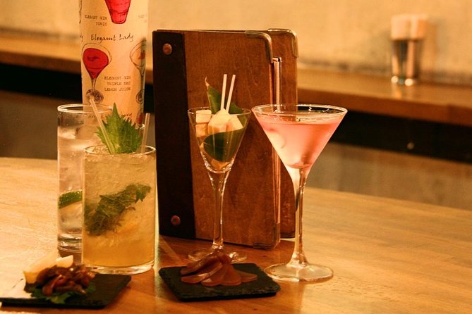 Luxury Tokyo Sake, Cocktail, Whisky and Pairing Tour - A small group with a human guide