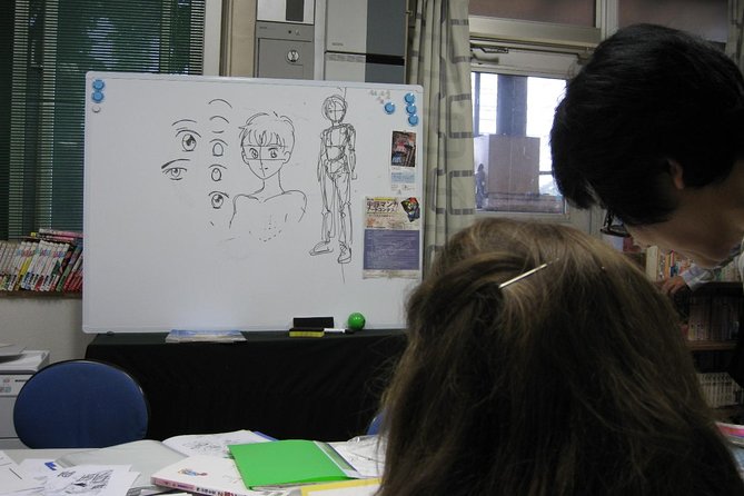 Manga Lesson with a Professional Japanese Manga Artist in Nakano - From pencil sketch to finished character