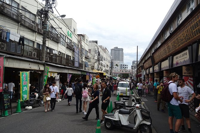 Morning Market Adventure: Toyosu & Tsukiji with Tuna Auction - Who should book this market morning