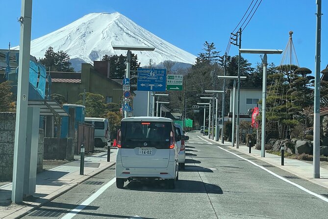 Mount Fuji Customizable one day Private Guided Tour from Tokyo - Lake Kawaguchiko, the day’s main scenic anchor