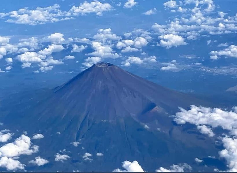 Mount Fuji Full-Day Private Customizable Tour From Tokyo - Lake Kawaguchi, ropeway views, and Oishi Park