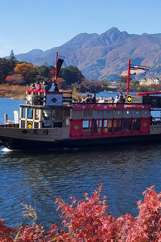 Mount Fuji-Lake Kawaguchi Private Tour with Bilingual Driver - Oshino Hakkai and Fuji spring water