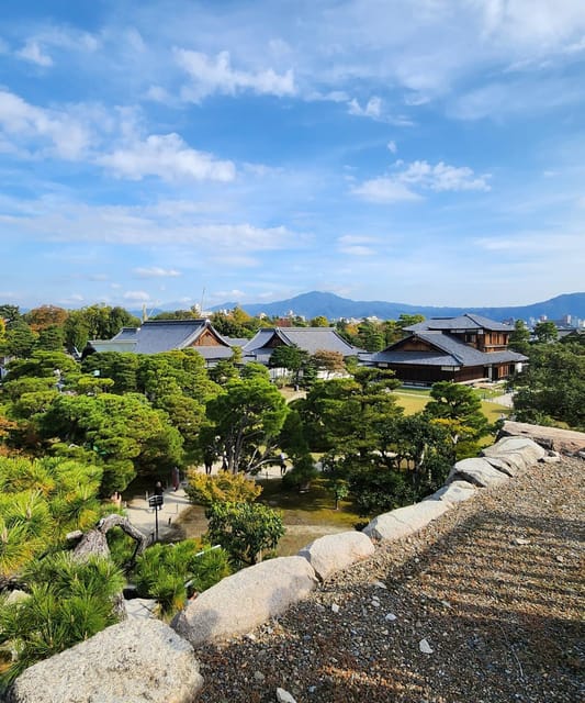 Mount Fuji Private day tour from Tokyo private & Customized - Kitaguchi Hongu Fuji Sengen Shrine and Fujiyoshida