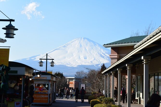 Mt. Fuji 5th Station, Oshino Hakkai and Hot Spring Day Trip - Guide quality can make or break the day