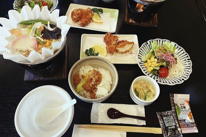 Mt. Fuji and Hakone Day Trip From Tokyo with Bullet Train Option - What the guides add to the day