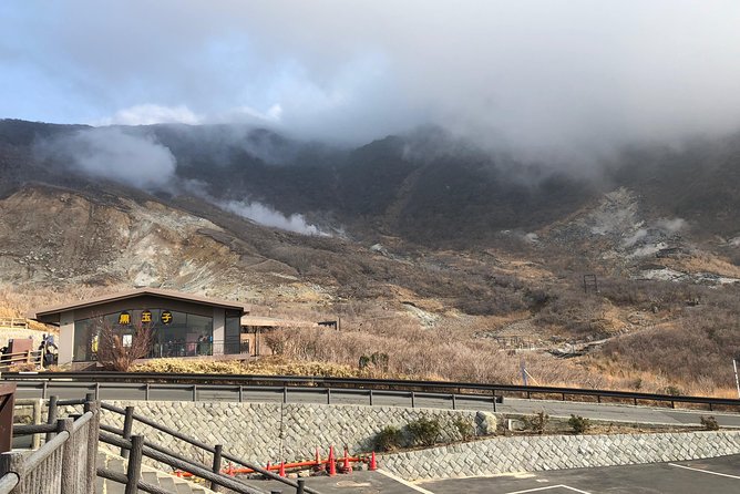 Mt. Fuji and Hakone Private Sightseeing from Tokyo “ENGLISH” - Lake Kawaguchiko gives you the best chance for open-air views