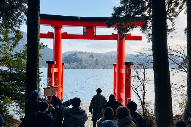 Mt. Fuji, Cherry Blossom & Shiba Sakura Pvt. Day Tour - Chureito Pagoda and the famous Fuji photograph