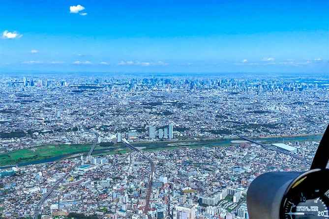 Mt. Fuji & Tokyo Helicopter Tour【90 mins】 : Close to Mt.Fuji! - Enoshima Island from the helicopter