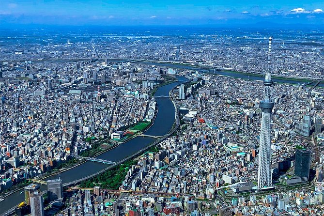 Mt. Fuji & Tokyo Helicopter Tour【90 mins】 : Close to Mt.Fuji! - Lake Ashinoko and the approach to Mount Fuji