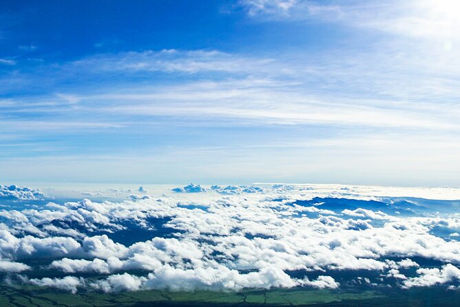 Mt.Fuji Trekking 1 Day Tour up to the summit - The 7th Station is the practical decision point