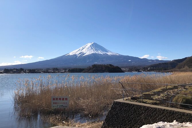 Mt Fuji with Kawaguchiko Lake Day Tour - Lunch is your responsibility