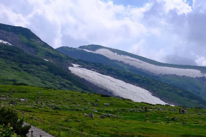 Nagano: World’s Edge Tateyama Kurobe Alpine Route Tour - The guide can make or break the day