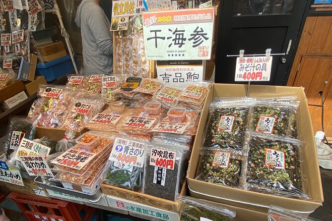 [NEW]JPN CULTURE - Buy@Toyosu Market SUSHI Making +TEA +Maid Cafe - Making sweets for a formal tea ceremony