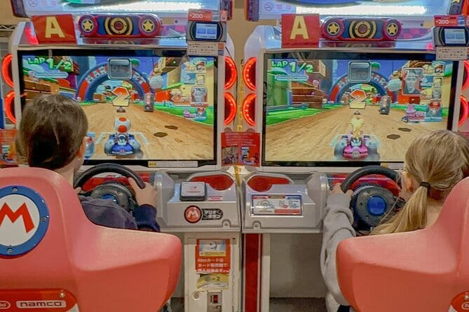 Okonomiyaki cooking & Amusement arcade in Shibuya! - Making okonomiyaki, yakisoba, and takoyaki