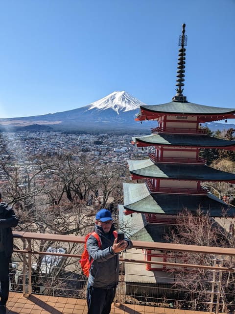 One Day 10hrs Mount Fuji Tour English Speaking Driver - Oshino Hakkai and Fuji spring water