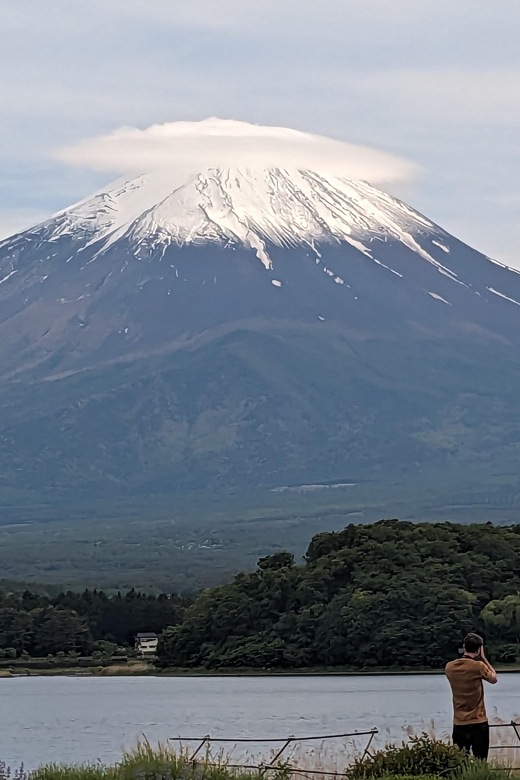 One Day 10hrs Mount Fuji Tour English Speaking Driver - Arakurayama Sengen Park and the famous pagoda view