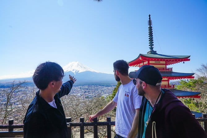 Onsen Spa in Tokyo and Asakusa Bar Hopping with Local Guide - Privacy and tattoo rules at the onsen