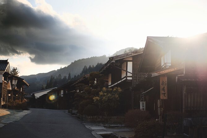 Private Full-Day Kamakura-Enoshima Tour with Bilingual Driver - Komachi Street for a short taste of Kamakura