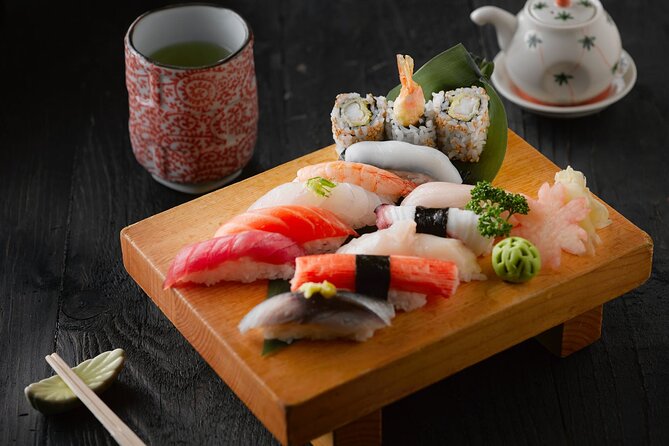 Private Full-Day Kamakura-Enoshima Tour with Bilingual Driver - What the $448.10 group price really means