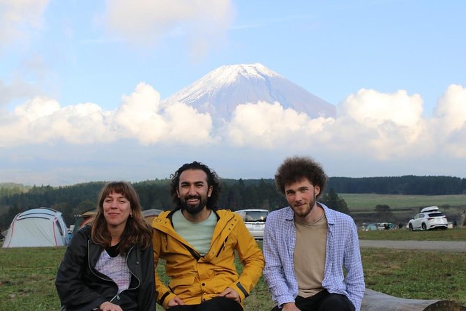 Private Mt Fuji Tour from Tokyo: Scenic BBQ and Hidden Gems - Lunch beside Lake Motosu