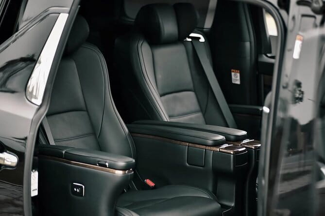 Private One Way Tokyo Hotel Transfer to Yokohama Port - From your Tokyo hotel to Yokohama Port