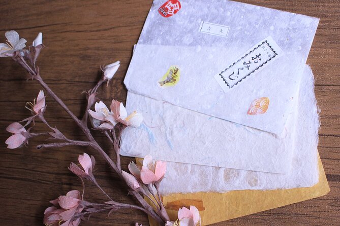 Private Workshop to Create Paper Last for 1,000 years in Ueno - Turning a Tree into Paper in Ueno
