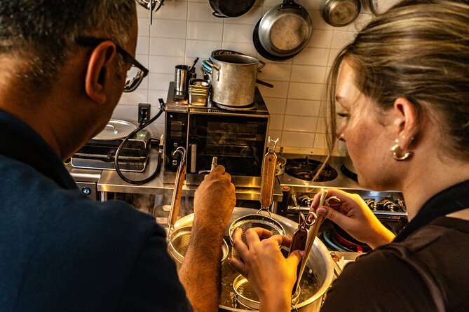 Professional Ramen & Gyoza with Ramen Chef in a restaurant! - Who will enjoy Baba Ramen most?