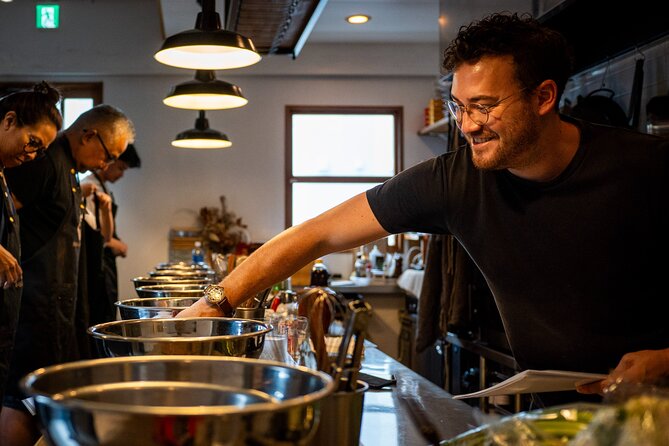 Professional Ramen & Gyoza with Ramen Chef in a restaurant! - What happens during the four-hour class