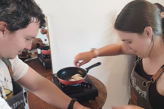 Ramen & Dumpling Cooking in Tokyo with Chef/Vegan possible - Vegetarian, vegan, and other food restrictions