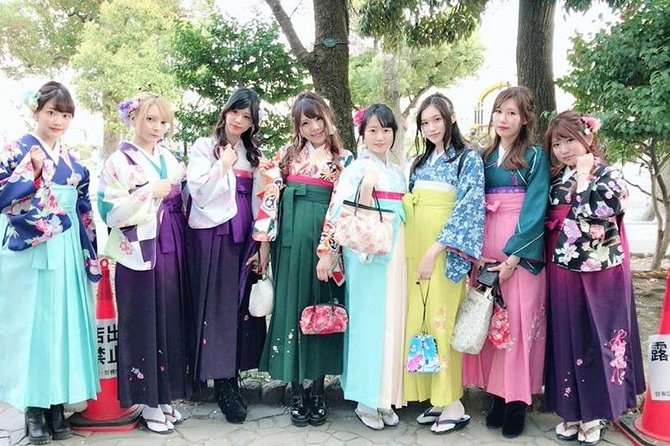 Ride a rickshaw wearing a kimono in Asakusa! Enjoy authentic traditional culture! - Is the kimono and rickshaw experience worth booking?