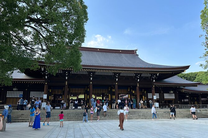 Sacred Morning Walk and Brunch Meiji Shrine - Walking through Meiji Shrine with a guide