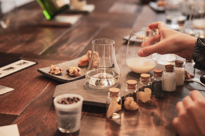 Sake Omakase in Tokyo: Guided Tasting by Certified Sommeliers - Starting at Linden House in Kanda
