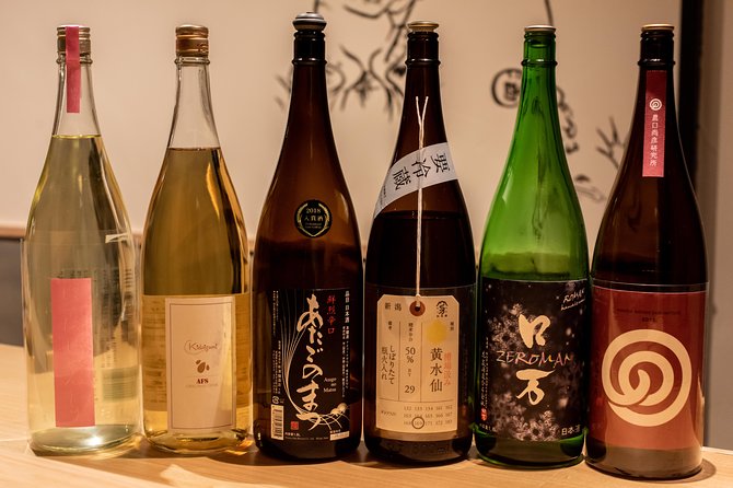 Sake Tasting Masterclass in Shinjuku (8+ Varieties with a Pro) - Snacks show how sake works with food